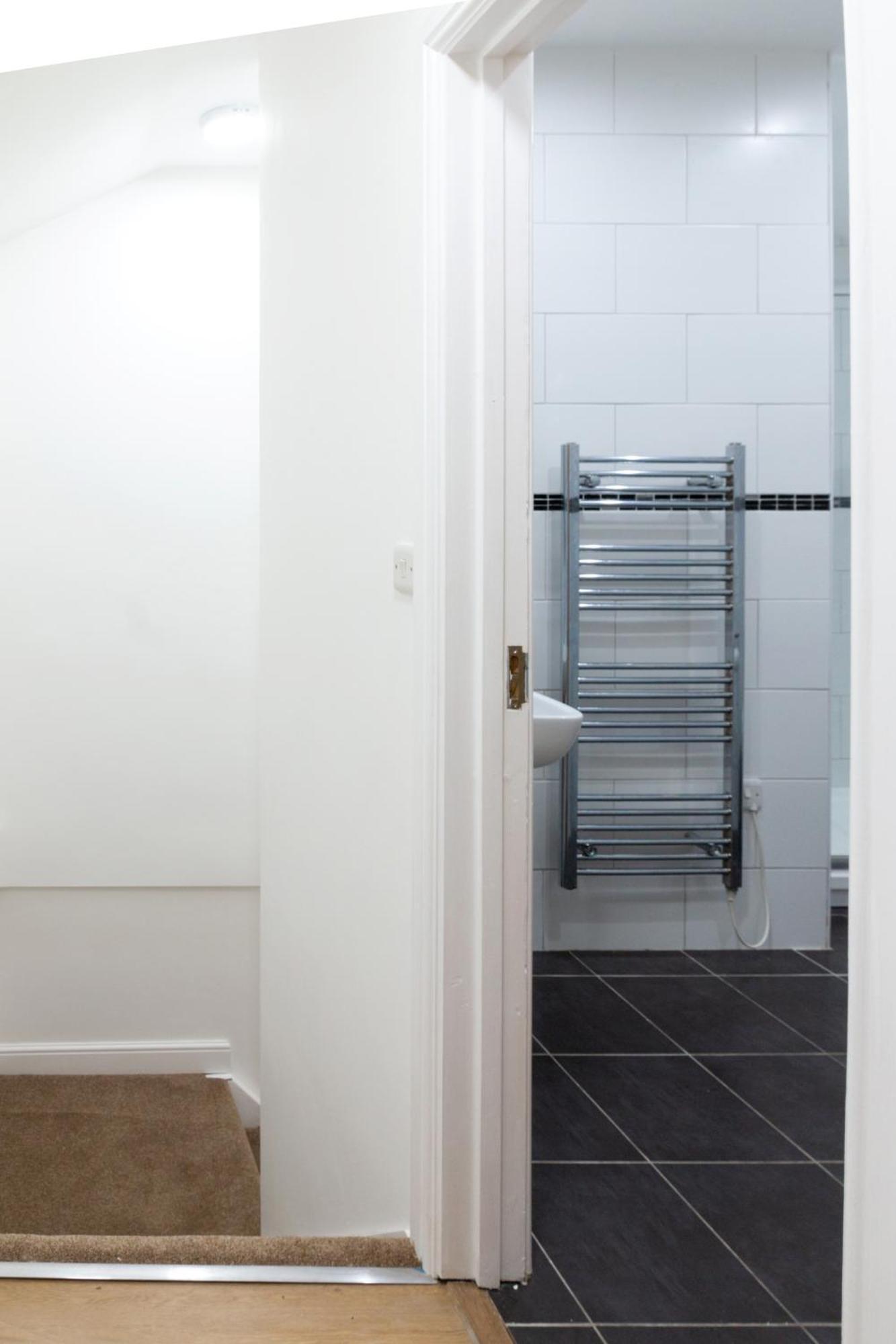 2 Bedroom Entire Near Principality Stadium * Кардифф